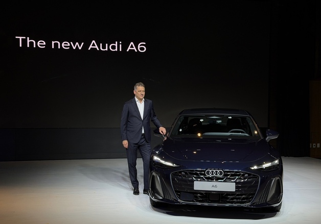 첫 방한 아우디 회장 "韓 시장 정상궤도 복귀…10년 후에도 함께할 것"