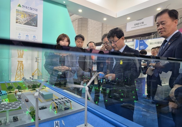 여수서 'AI 시대 에너지 전략대화'…전력망·재생에너지 해법 모색