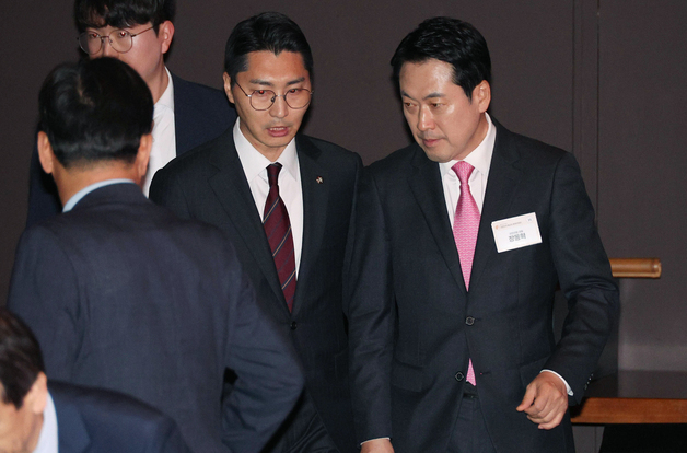 '귀국' 장동혁, 한노총 찾고 복지공약 발표…지선 채비 시작