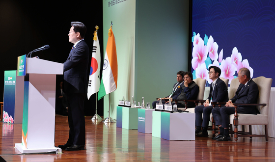 한-인도 비즈니스 포럼 발언하는 이재명 대통령