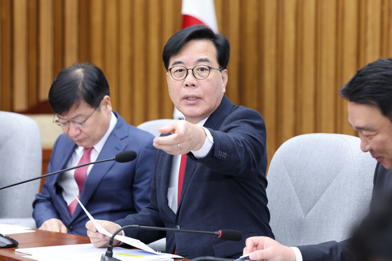 원내대책회의 주재하는 송언석