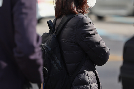 아침엔 쌀쌀, 한낮엔 따뜻…20도 안팎 큰 일교차 주의[오늘날씨]