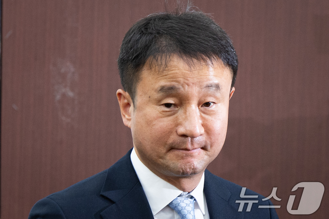 (서울=뉴스1) 유승관 기자 = 한병도 더불어민주당 원내대표가 21일 서울 여의도 국회에서 열린 원내대책회의에 참석하고 있다. 2026.4.21/뉴스1