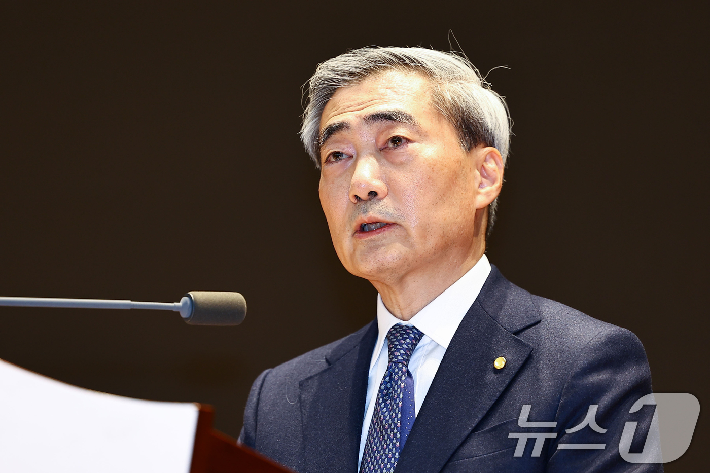 (서울=뉴스1) 황기선 기자 = 신현송 신임 한국은행 총재가 21일 서울 중구 한국은행 별관에서 열린 취임식에서 인사말을 하고 있다. (공동취재) 2026.4.21/뉴스1