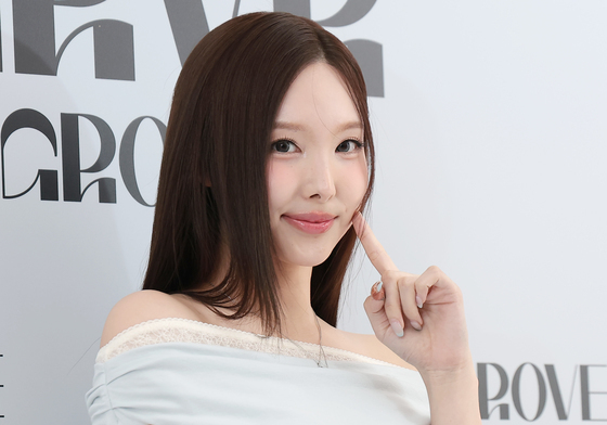 트와이스 나연, 싱그러운 볼 콕