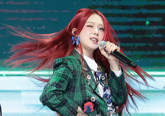 언차일드 박예은, 인형이 따로없네