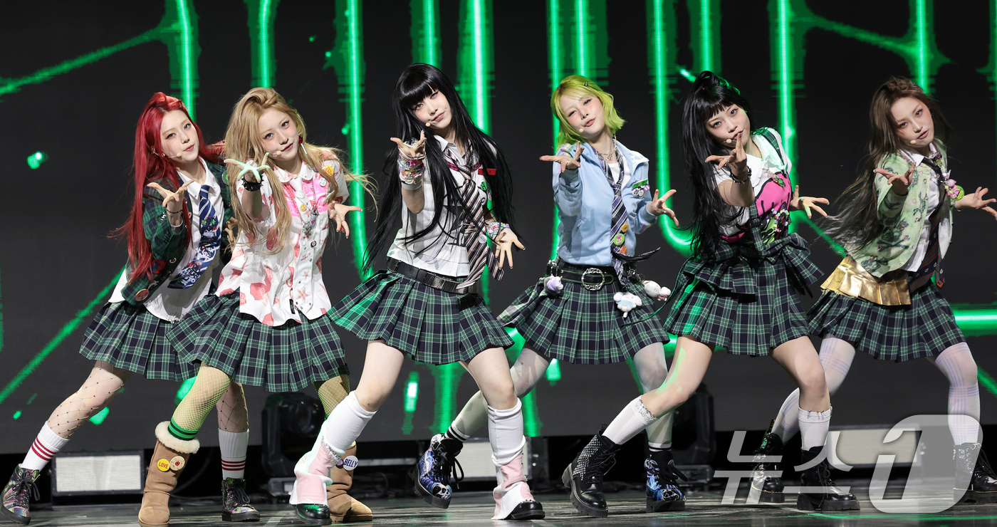 (서울=뉴스1) 권현진 기자 = 그룹 언차일드(UNCHILD) 박예은이 21일 서울 용산구 블루스퀘어에서 가진 데뷔 싱글  '위 아 언차일드'(We Are UNCHILD) 발매 쇼 …