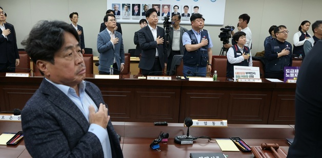 13대 최저임금위원장에 권순원 교수 선출…노사 첫 출발부터 신경전