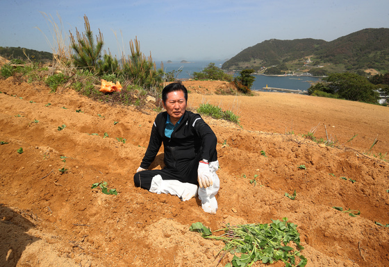잠깐 휴식하는 정청래 대표