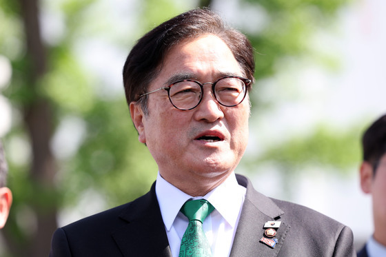 "5·18정신 헌법에 그대로 새겨 넣어야"