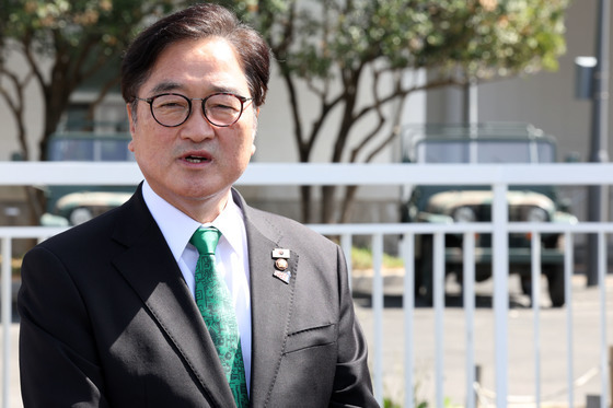 "현장 치열함, 처참함, 민주주의 지키기 위한 단호함 새겨져 있어"