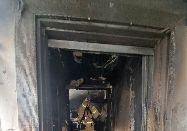 수원 매탄동 주택 지하서 화재…'전기자전거' 충전 중 발화 추정