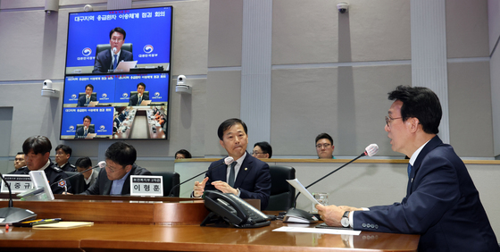 金총리 "응급환자 이송체계, 지역별 특성 맞는 해법 필요"