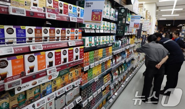 "이란 전쟁에 매출 직격탄"…인천 유통업계 덮친 '수익성 쇼크'