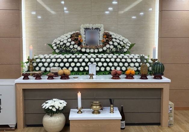 "정부, 사과 필요해"…화물연대 집회서 숨진 40대 빈소 애도 물결