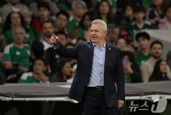 본문 이미지 - 백전노장 아기레 감독이 이끄는 멕시코는 A조에서 가장 부담스러운 상대다. 전력도 좋고 특히 안방에서 강하다. ⓒ AFP=뉴스1