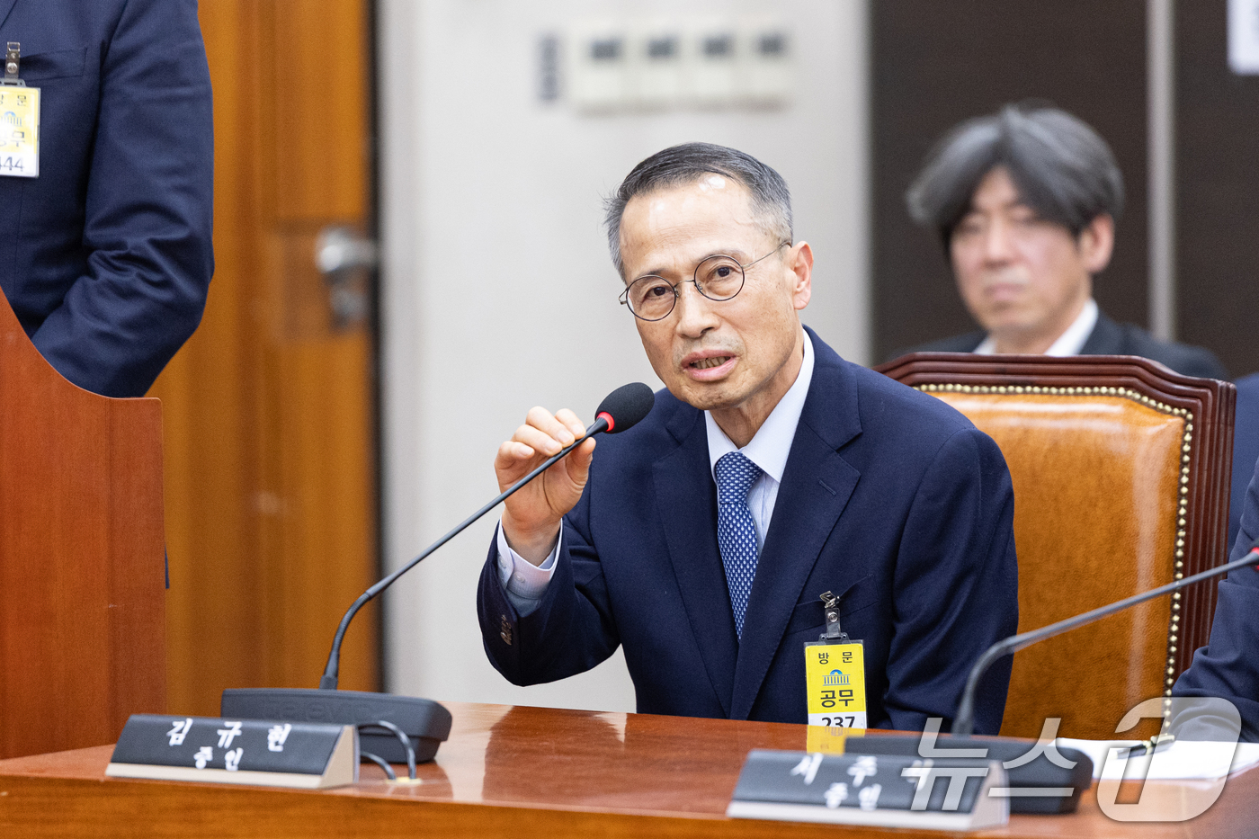 (서울=뉴스1) 이승배 기자 = 21일 서울 여의도 국회에서 열린 윤석열 정권 정치검찰 조작기소 의혹 사건 진상규명 국정조사특별위원회 서해 공무원 피격·통계조작·‘윤석열 명예훼손’ …