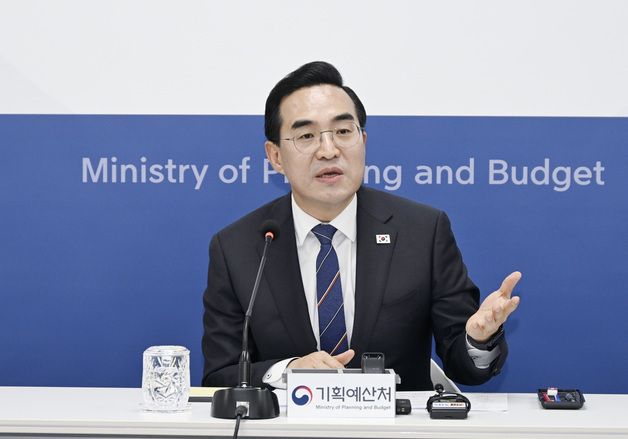 박홍근 "교육교부금 개편, 중앙정부 재정상황 보고 판단"