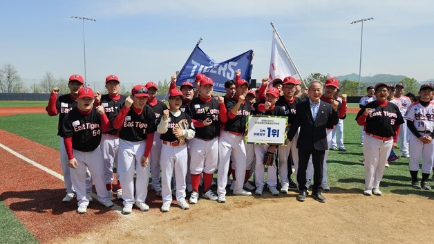 고향사랑기부금으로 운영 '광주 동구 E.T야구단' 전국대회서 우승