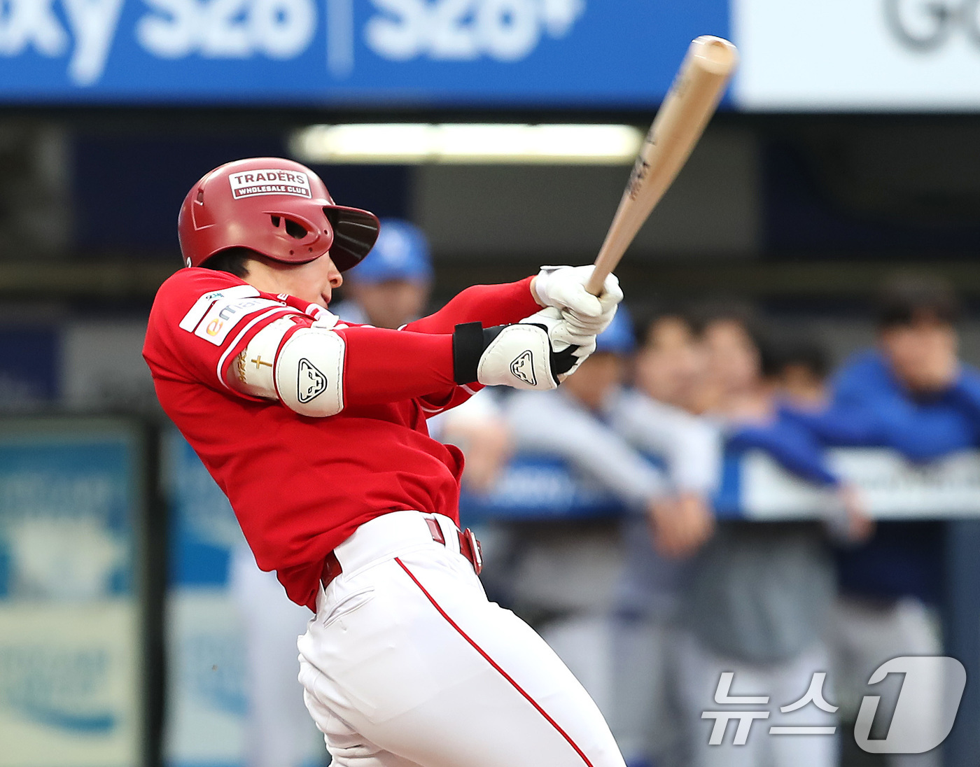 (대구=뉴스1) 공정식 기자 = 21일 오후 대구 삼성라이온즈파크에서 열린 프로야구 '2026 신한 SOL KBO리그' SSG 랜더스와 삼성 라이온즈의 경기, 1회초 SSG 선두타 …