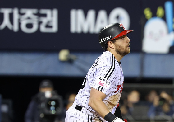 오스틴 1타점 적시타