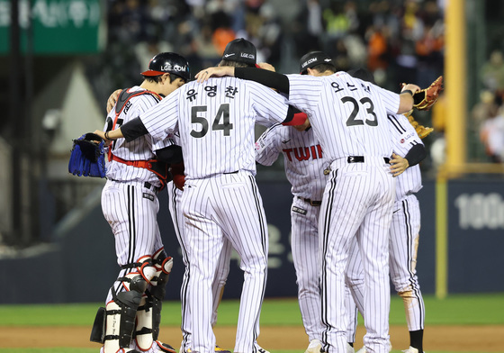 LG, 한화 상대로 6-5 승리