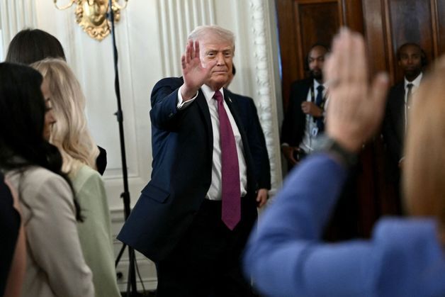 휴전 연장 직전 4.3억달러 베팅…유가 하락 '수상한 거래' 반복