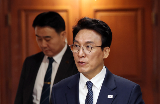 金총리 "고유가 부담완화 등 10.5조 사업 예산, 상반기 중 85% 이상 집행"