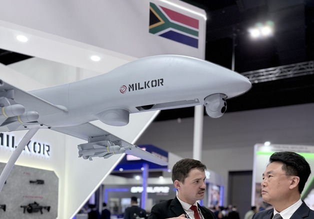 LIG D&A, 남아공 밀코르와 '무인항공체계 시장' 공략 위해 맞손