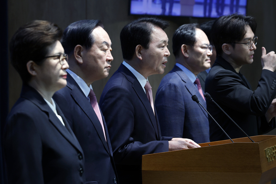 성일종 의원, 정치 현안 관련 기자회견