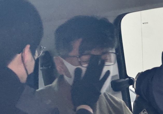 종합특검, 범죄단체조직 혐의 노상원 전 정보사령관 소환