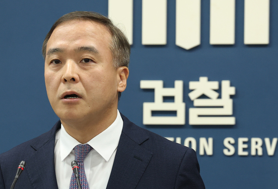 "압류와인 '병갈이' 해주겠다"…수천만 원 뒷돈 챙긴 세관 특사경(종합)