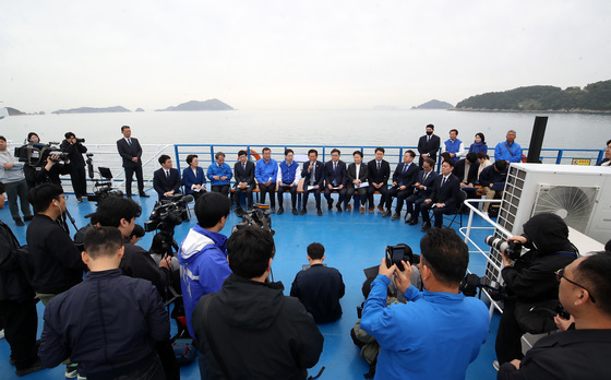 정청래 대표 선상 위 발언