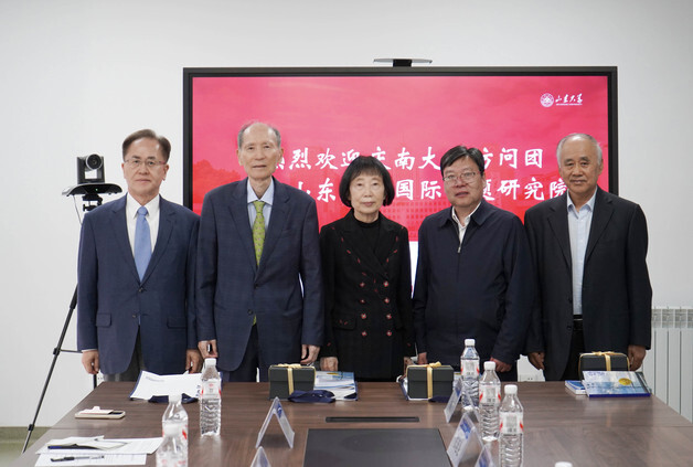 경남대 박재규 총장, 중국 산동대 방문…학술 교류·협력 논의