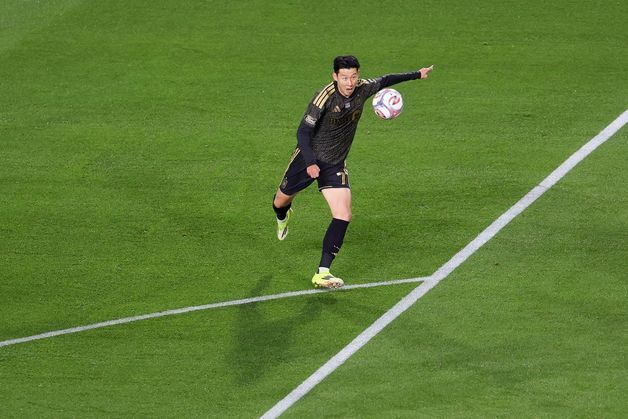 '지치고 흔들리는' LA FC, '해결사' 손흥민 한방 언제?