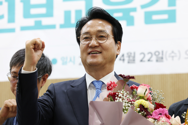 안민석, 경기교육감 단일후보 선출…"교육 개혁, 도민 뜻 담겨"(종합2보)