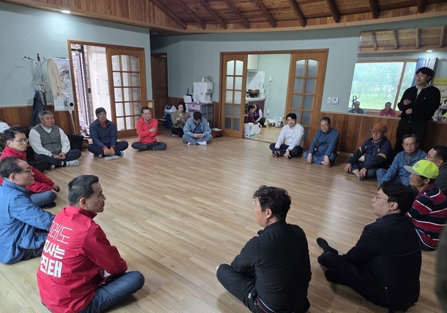 김진태, 양양 수산항서 숙박하며 민생 행보…"어업자재 반값 지원"