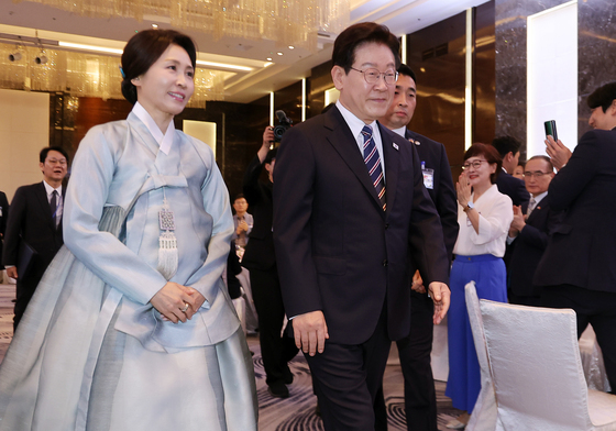 [속보] 李대통령 "호치민 도시철도 韓수출 계약…대형 인프라 사업 협력 확대"