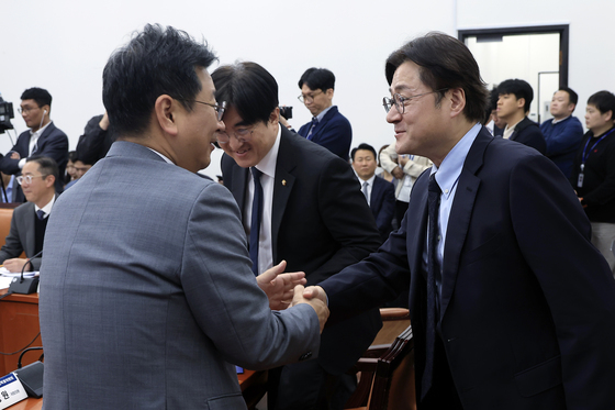 당정청 정책간담회 참석한 홍익표 정무수석