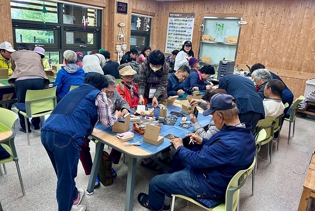 증평군, 장애인의 날 맞아 '좌구산 봄나들이' 행사