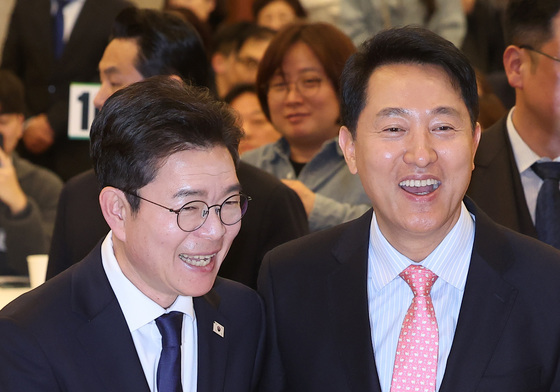 인사하는 오세훈·정원오