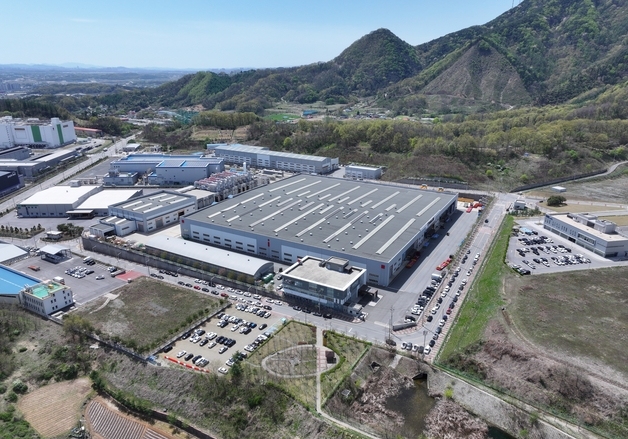 [르포] 멈추지 않는 전동차 생산라인…우진산전, 국내 수주 1위