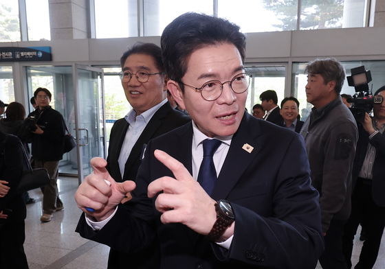 서울시사회복지사협회 40주년 기념식 참석하는 정원오 후보