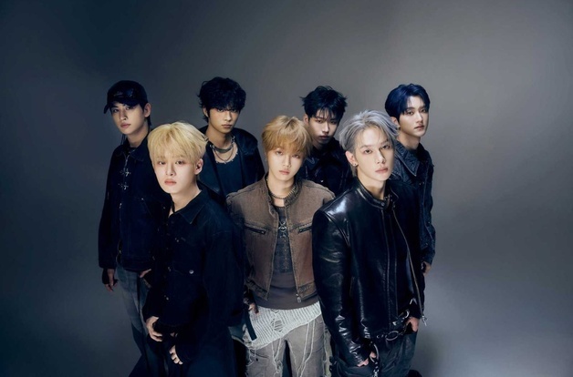 유나이트. 5월 12일 컴백 확정…신보 오피셜 포토 공개