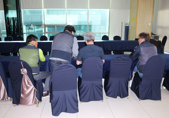 교섭 준비하는 화물연대