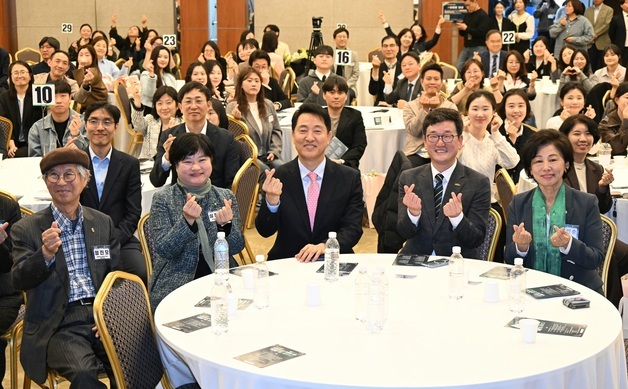 [동정] 오세훈 시장, 서울시사회복지사협회 창립 40주년 기념식 참석