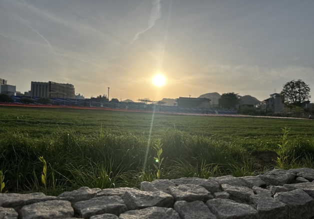 [오늘의 날씨] 경기(23일, 목)…맑고 공기 좋은 봄날