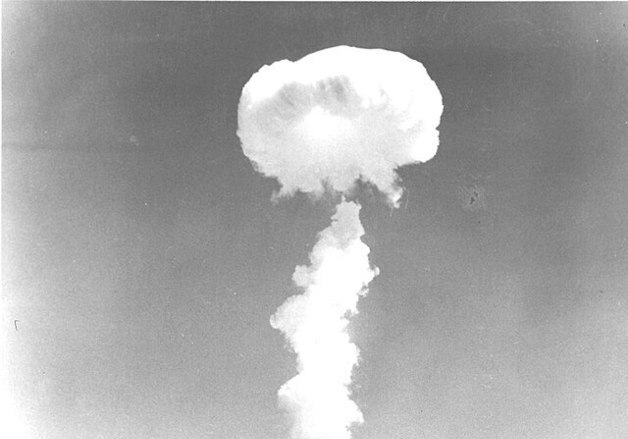 죽음의 빛, 네바다 사막 뒤흔들고 태양을 가리다 [김정한의 역사&오늘]