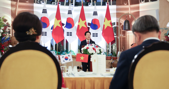 건배사하는 이재명 대통령