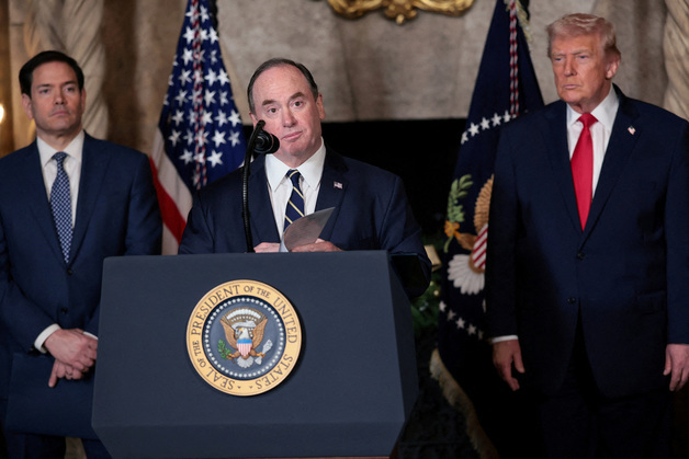 美, 이란과 전쟁 중 해군장관 교체…"이유 설명 없어"